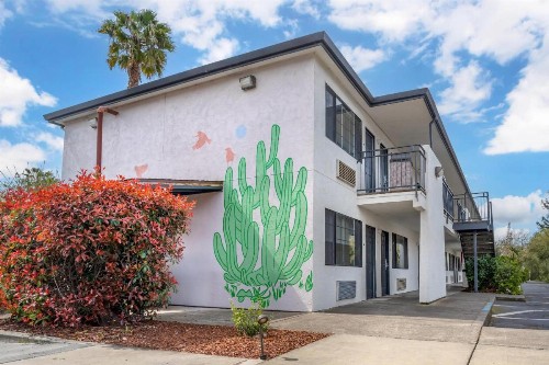 Sandman Hotel - image 19