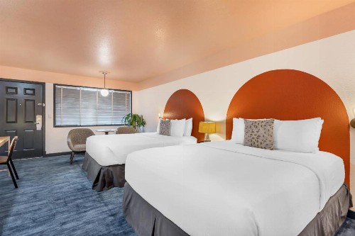 Sandman Hotel - image 33