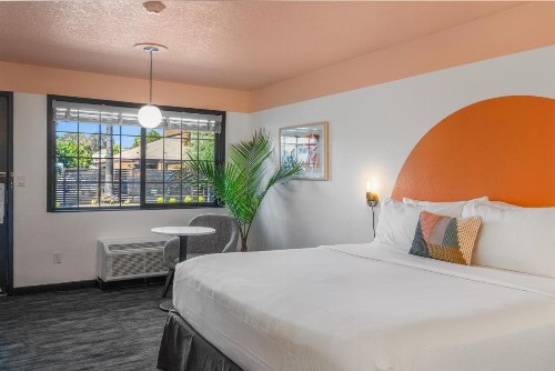 Sandman Hotel - image 34