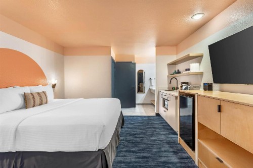 Sandman Hotel - image 49