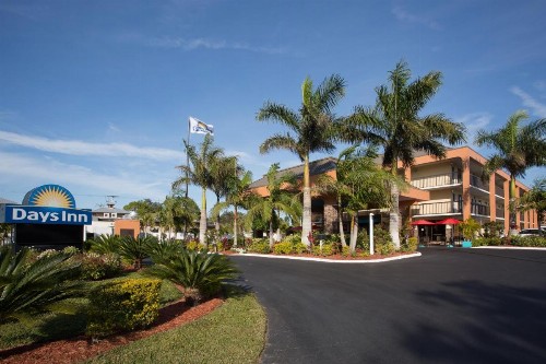 Days Inn by Wyndham Sarasota Bay - image 22