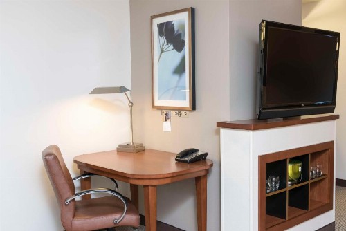Hyatt Place Sarasota/Bradenton - image 19