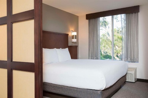 Hyatt Place Sarasota/Bradenton - image 34