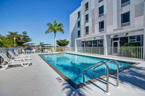 Hampton Inn & Suites Sarasota / Bradenton - Airport - image 15