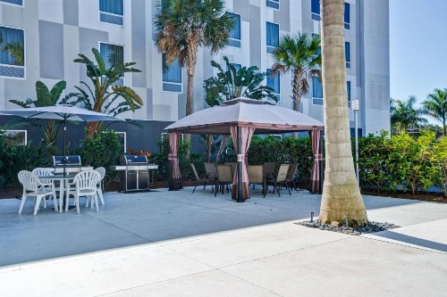 Hampton Inn & Suites Sarasota / Bradenton - Airport - image 28