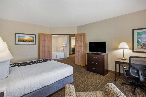 La Quinta by Wyndham Sarasota - I75 - image 17
