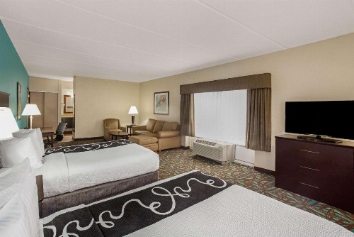 La Quinta by Wyndham Sarasota - I75 - image 19