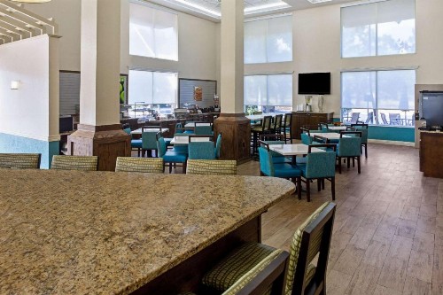 La Quinta by Wyndham Sarasota - I75 - image 26
