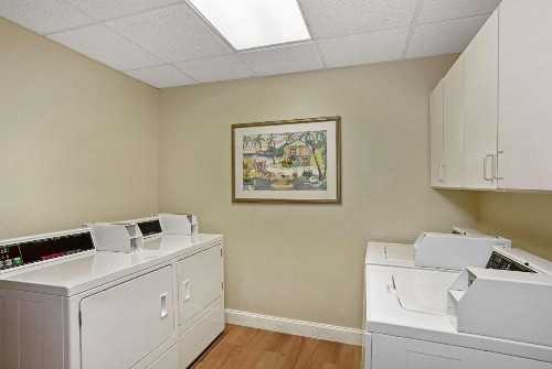 La Quinta by Wyndham Sarasota - I75 - image 28