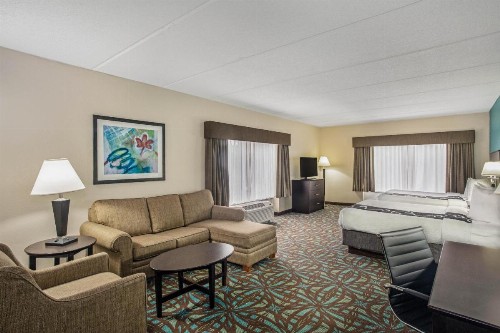 La Quinta by Wyndham Sarasota - I75 - image 33