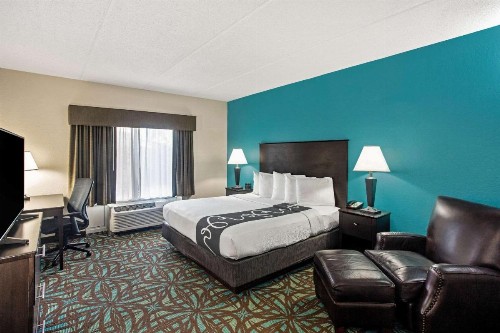 La Quinta by Wyndham Sarasota - I75 - image 6