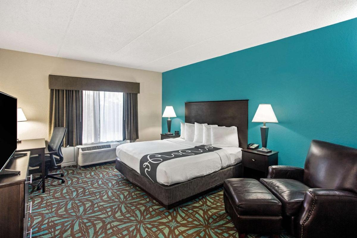 La Quinta by Wyndham Sarasota - I75 - image 6