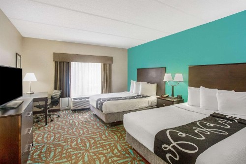 La Quinta by Wyndham Sarasota - I75 - image 8