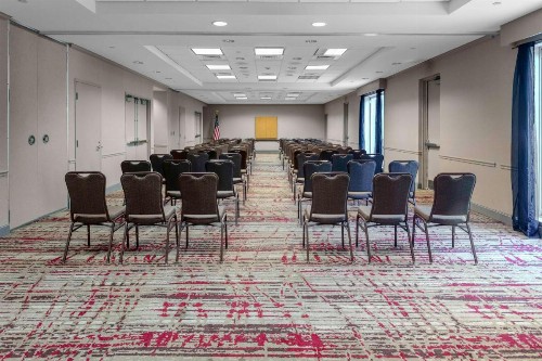 Hilton Garden Inn Sarasota-Bradenton Airport - image 15