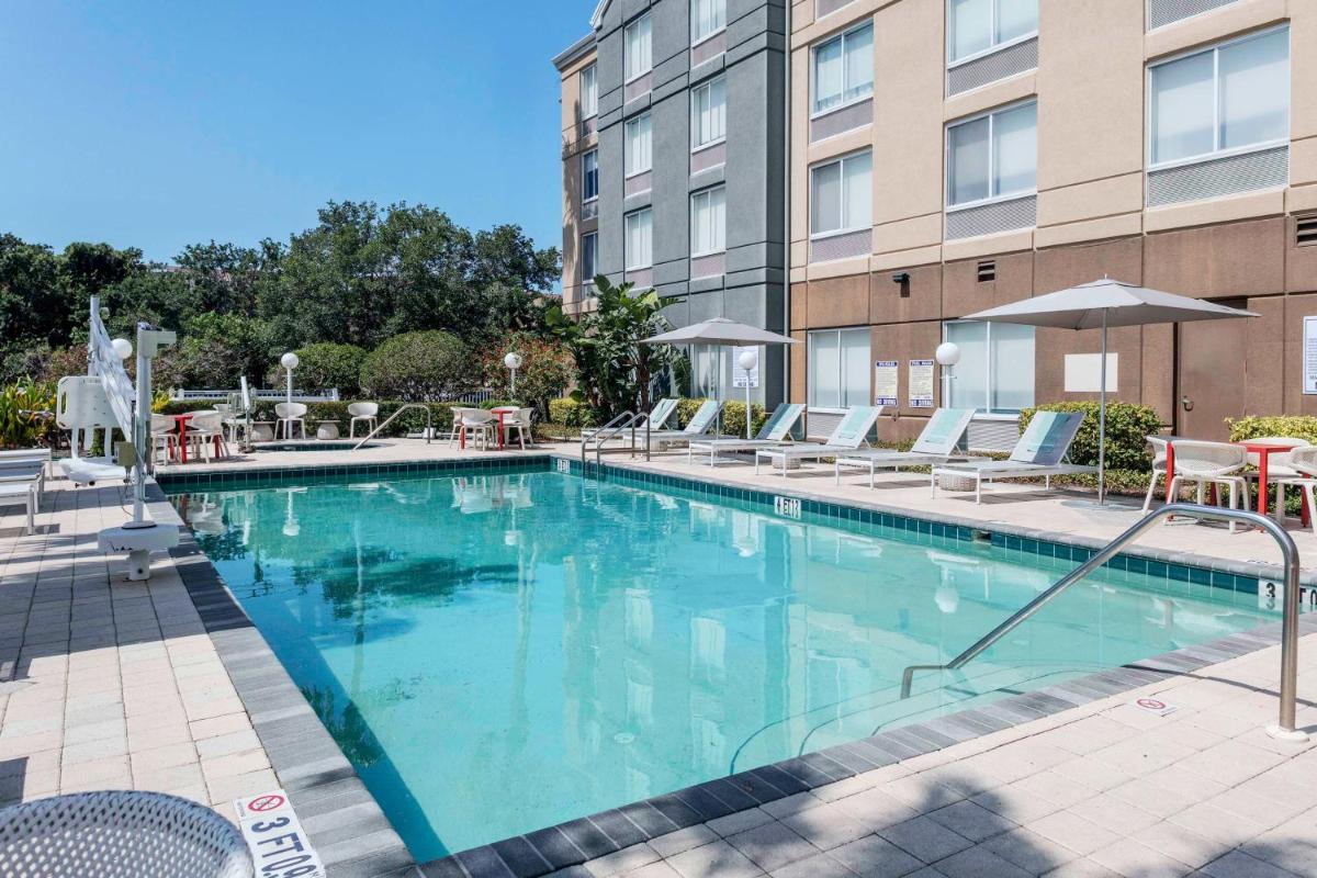 Hilton Garden Inn Sarasota-Bradenton Airport - image 5