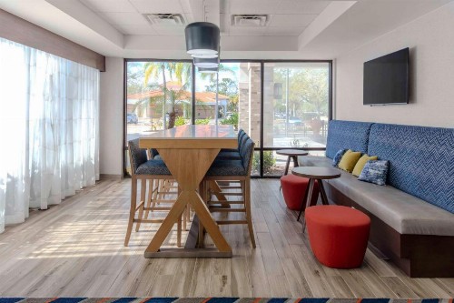 Hampton Inn Sarasota I-75 Bee Ridge - image 18