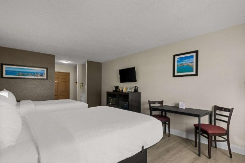 Quality Inn Sarasota I-75 - image 12