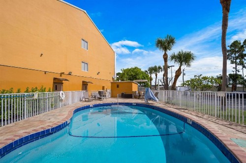 Quality Inn Sarasota I-75 - image 28