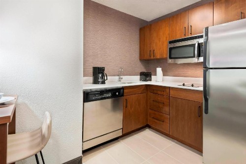 Residence Inn by Marriott Sarasota Bradenton - image 14