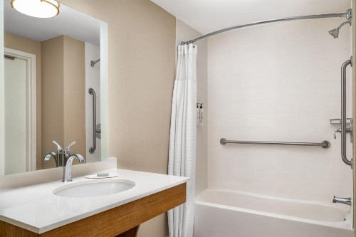 SpringHill Suites Sarasota Bradenton - image 27