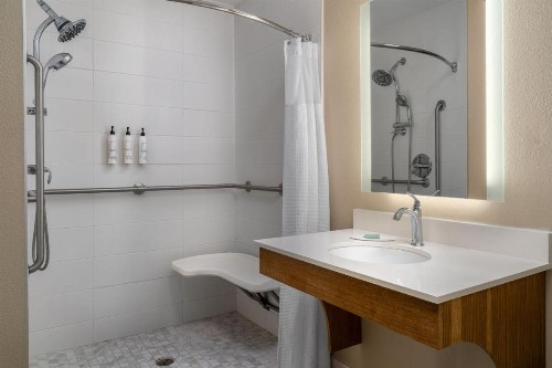 SpringHill Suites Sarasota Bradenton - image 8
