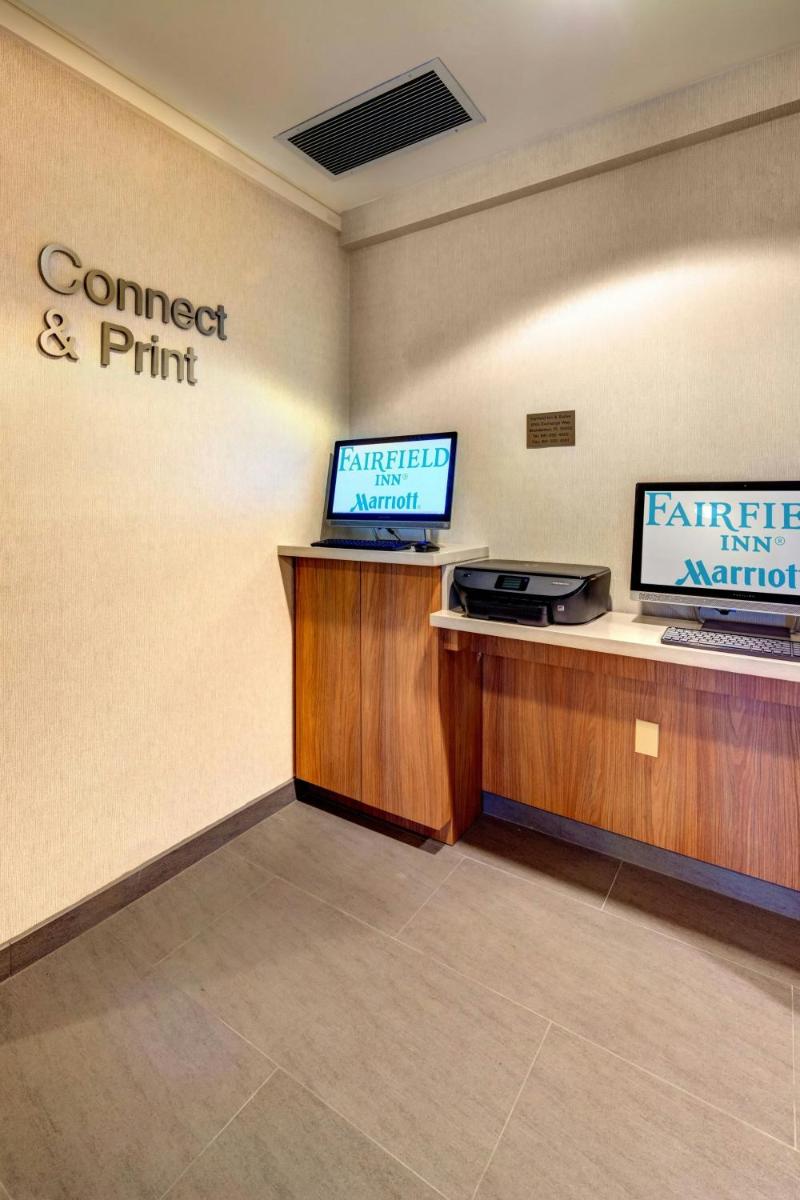 Fairfield Inn & Suites Sarasota Lakewood Ranch - image 4