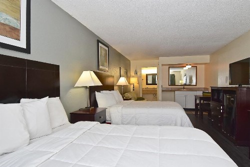 SureStay Hotel by Best Western Sarasota North - image 29