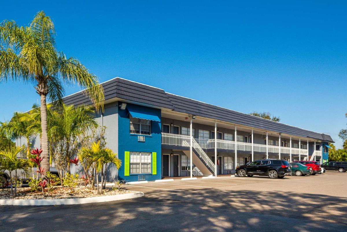 SureStay Hotel by Best Western Sarasota North - image 3