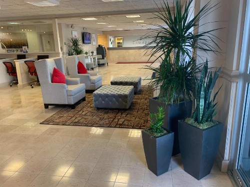 Ramada by Wyndham Sarasota Waterfront - image 13
