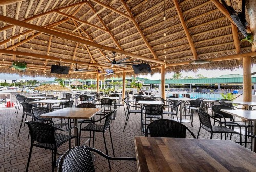 Ramada by Wyndham Sarasota Waterfront - image 23