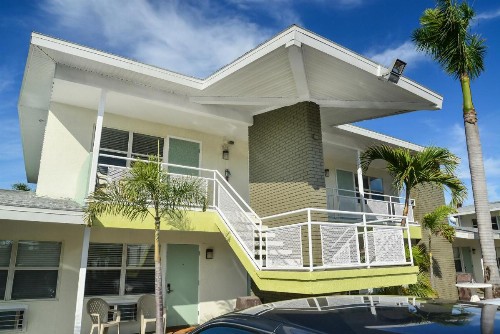 Regency Inn & Suites Sarasota - image 15