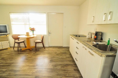 Regency Inn & Suites Sarasota - image 26
