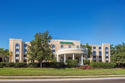 La Quinta by Wyndham Sarasota Downtown - image 24