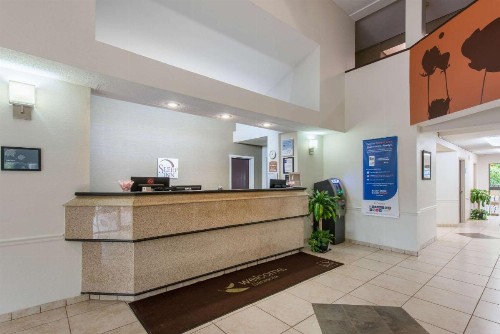 Sleep Inn Sarasota North - image 13