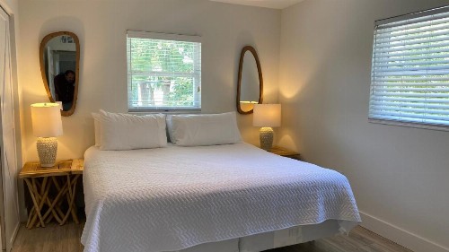 Tropical Breeze Resort - image 10