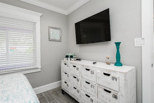 Tropical Breeze Resort - image 15