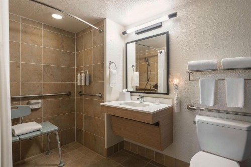 Best Western Plus Siesta Key Gateway - image 17