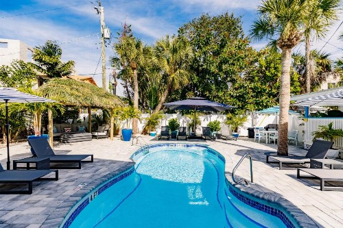 The Inn on Siesta Key - image 1
