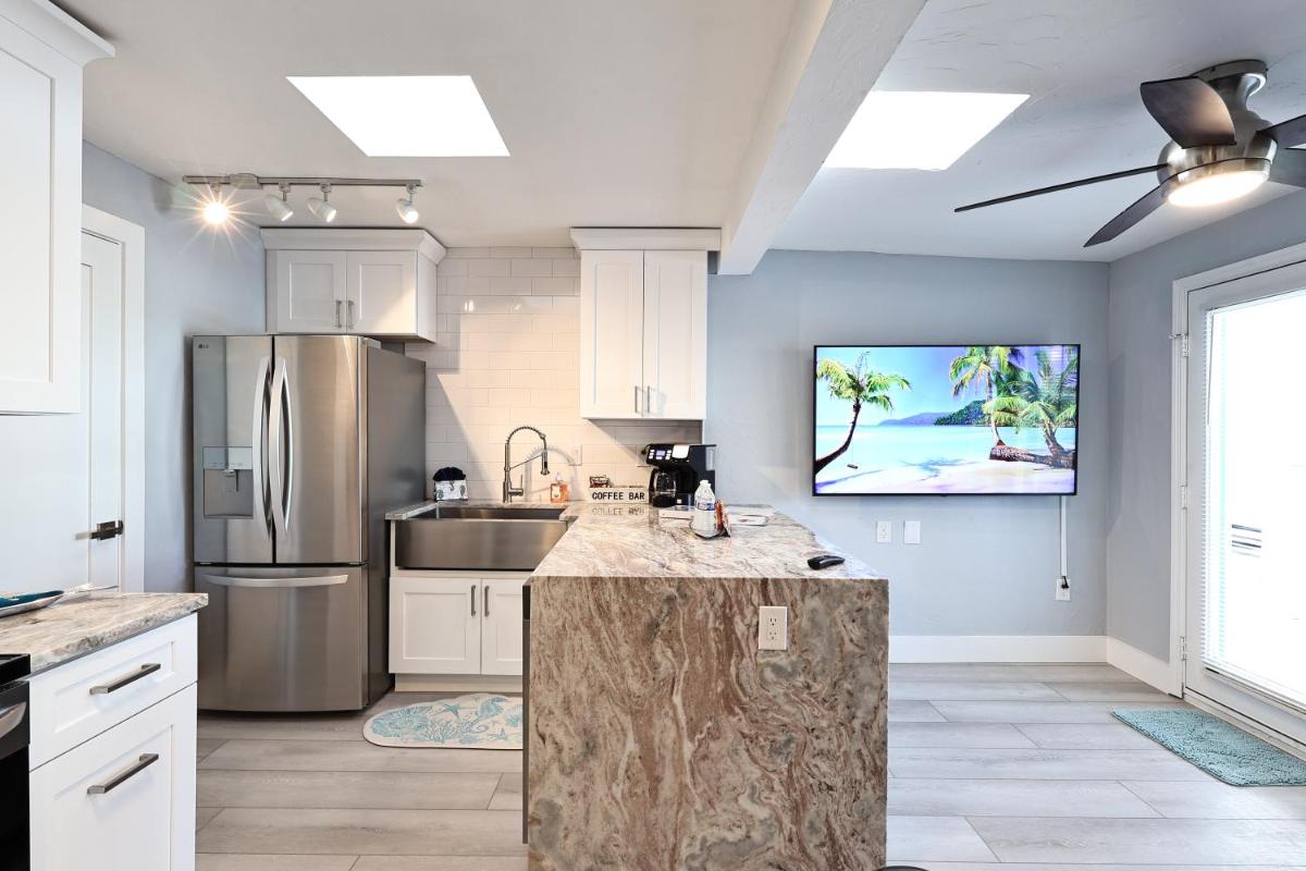The Inn on Siesta Key - image 2