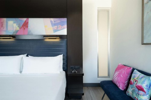 Aloft Sarasota - image 18