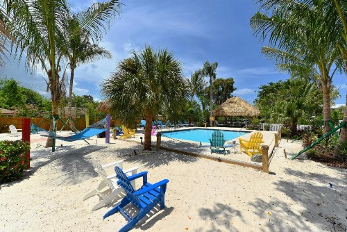 Siesta Key Palms Resort - image 29