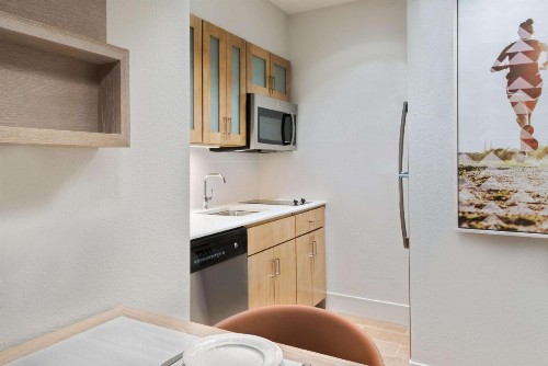 Homewood Suites by Hilton Sarasota-Lakewood Ranch - image 23