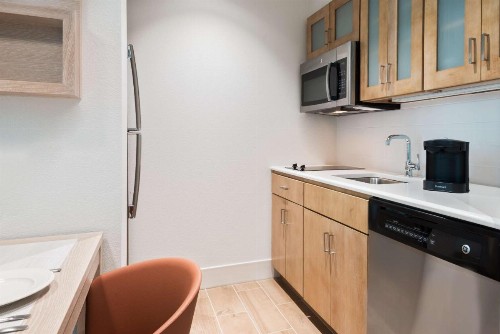Homewood Suites by Hilton Sarasota-Lakewood Ranch - image 28