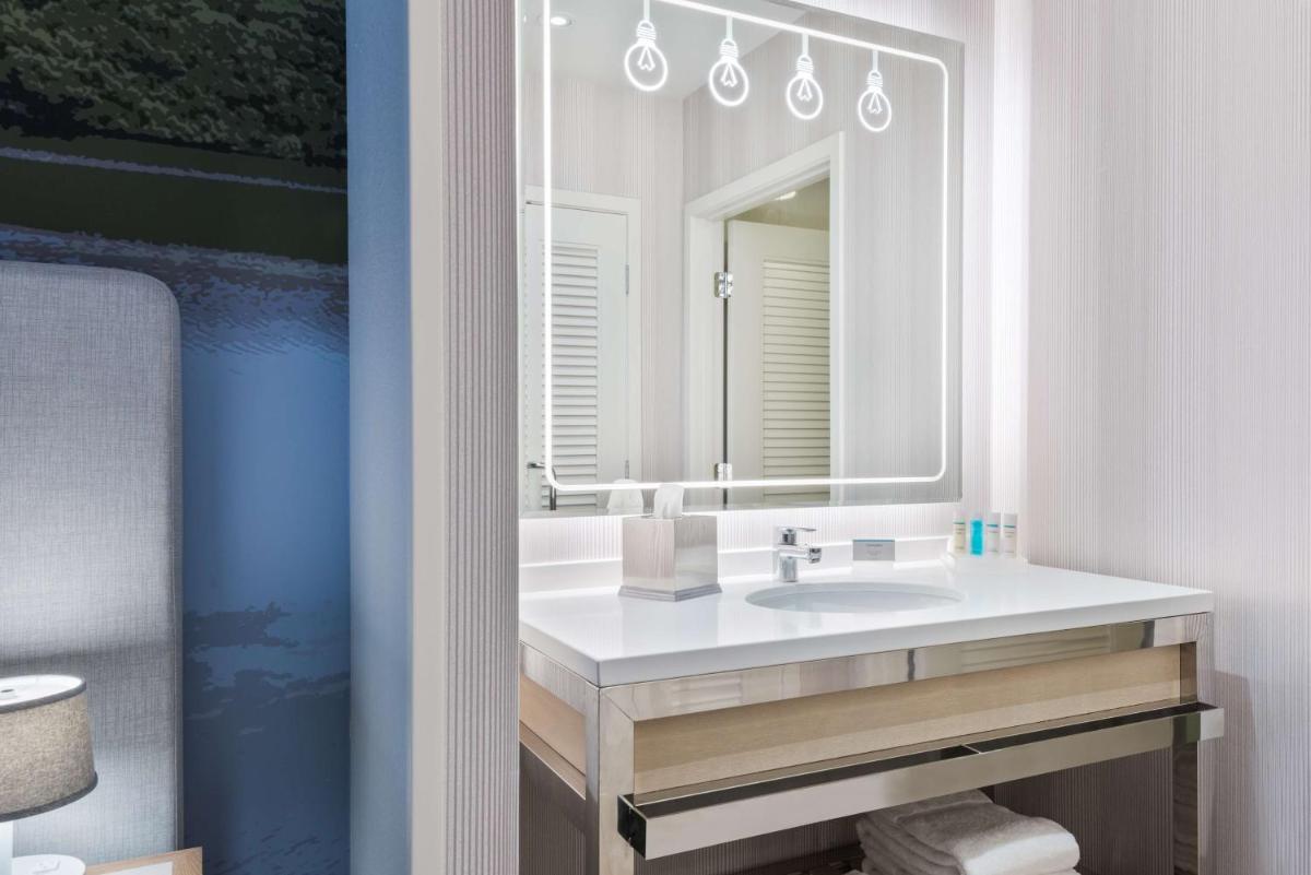 Homewood Suites by Hilton Sarasota-Lakewood Ranch - image 3