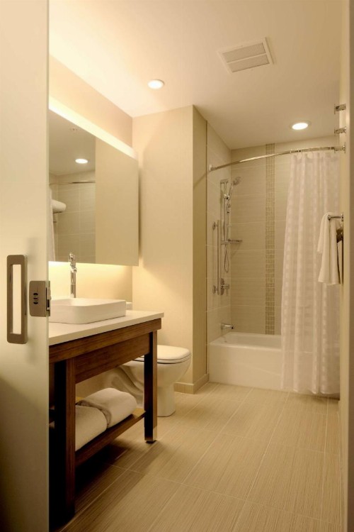 Hyatt Place Sarasota/Lakewood Ranch - image 5
