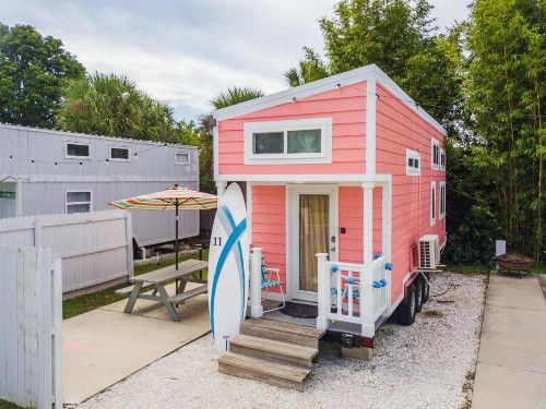 Tiny House Siesta - image 2
