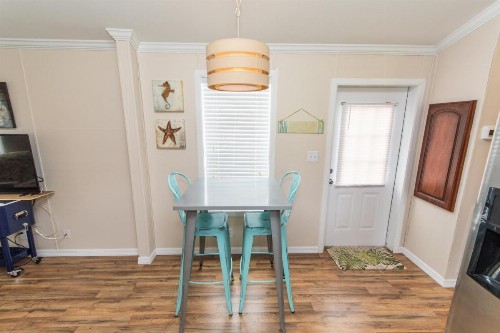 Tiny House Siesta - image 38