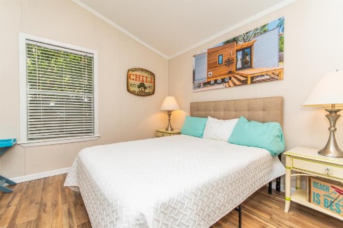 Tiny House Siesta - image 44