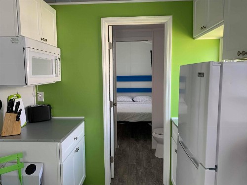 Tiny House Siesta - image 6