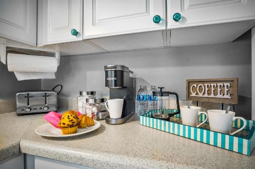 Beach Cottage - image 12